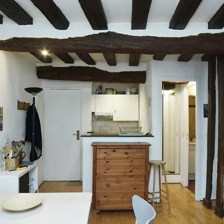 Cosy And Lovely Apartment#rue Mouffetard Appartamento *
